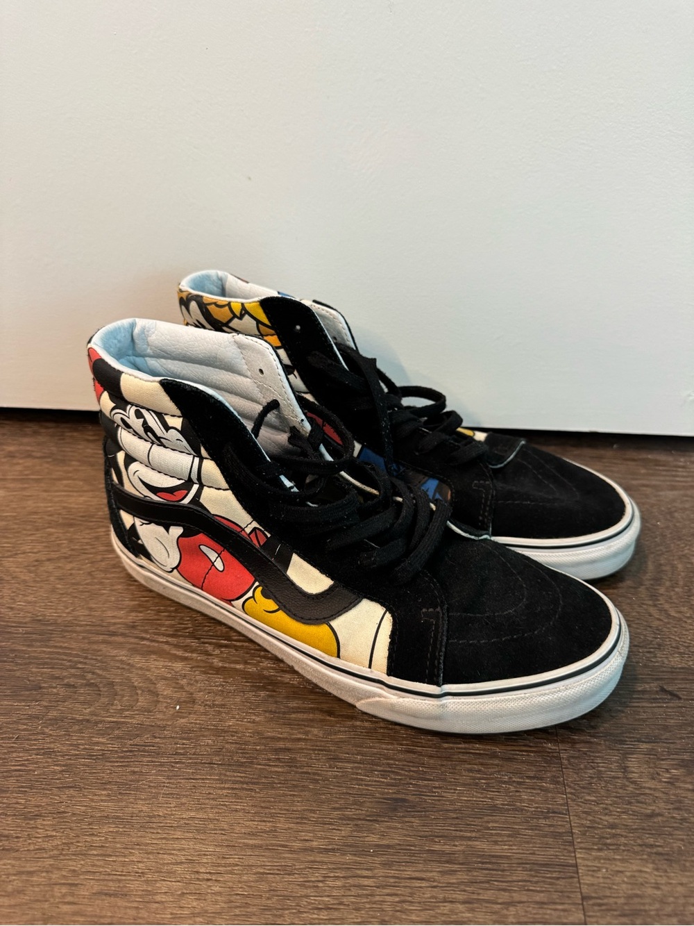Vans Disney Hight Top Sneakers